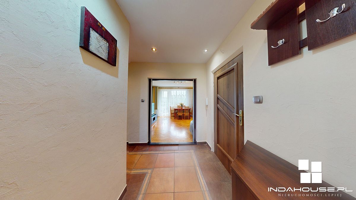 Mieszkanie 4 pokojowe z loggią na II piętrze. (5)