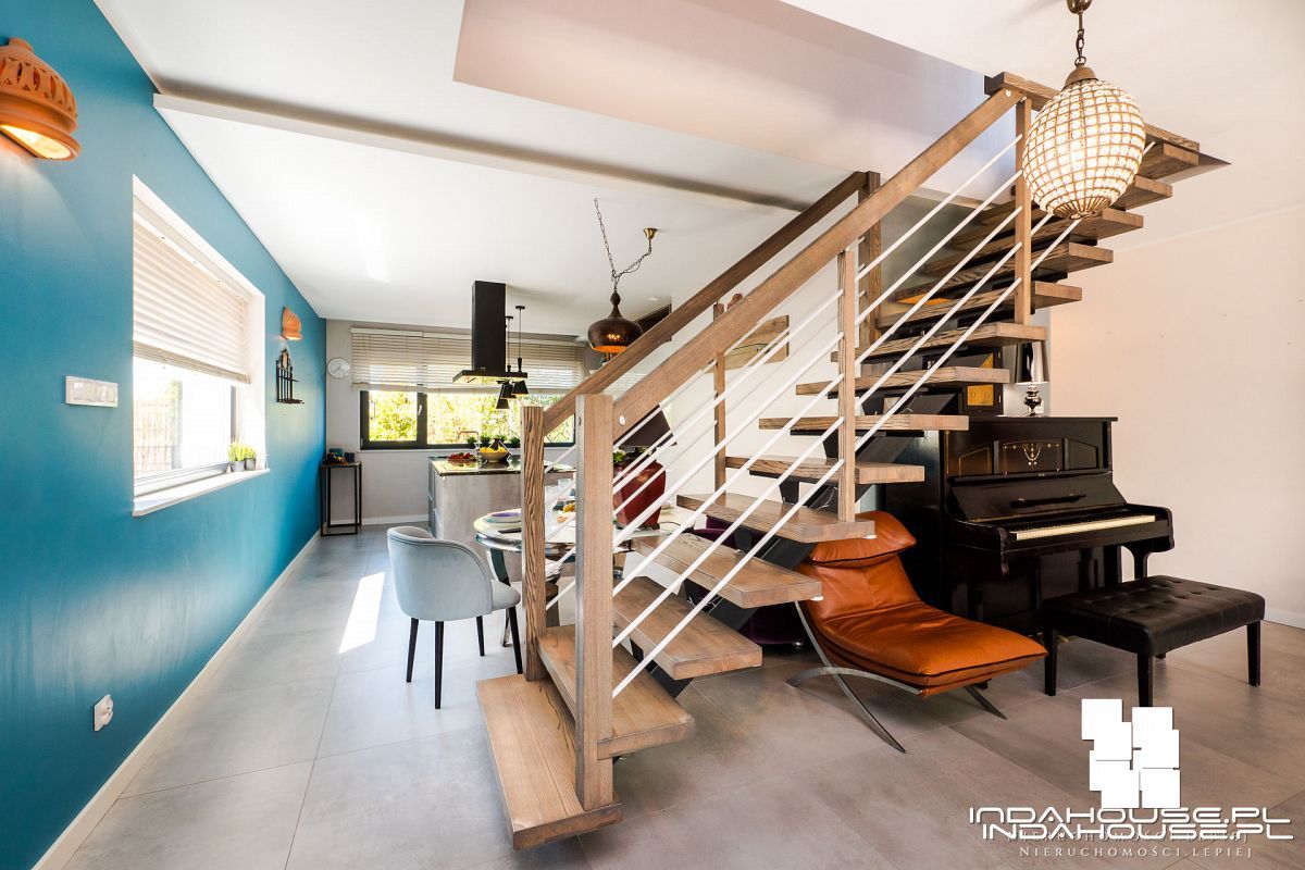 Płaski dach, 5 pokoi, ogród zimowy, fotowoltaika (11)