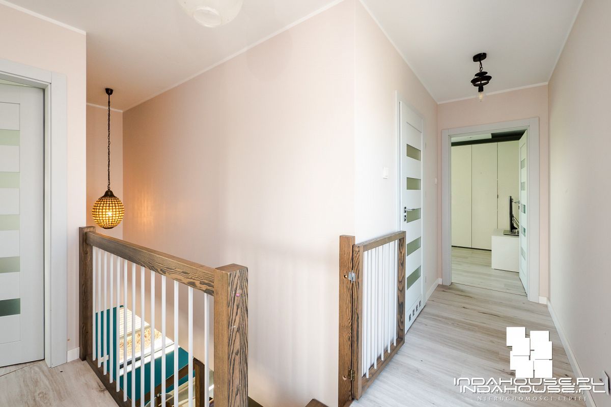 Płaski dach, 5 pokoi, ogród zimowy, fotowoltaika (12)