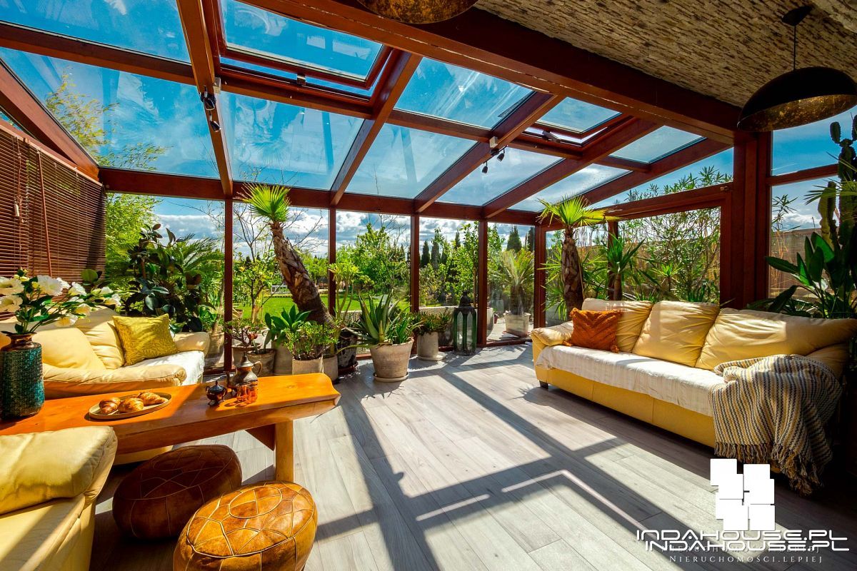 Płaski dach, 5 pokoi, ogród zimowy, fotowoltaika (4)