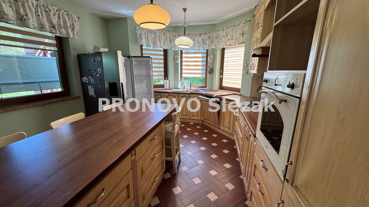 Dom 222m2, działka 1500m2 Kuraszków k. Obornik Śl (4)