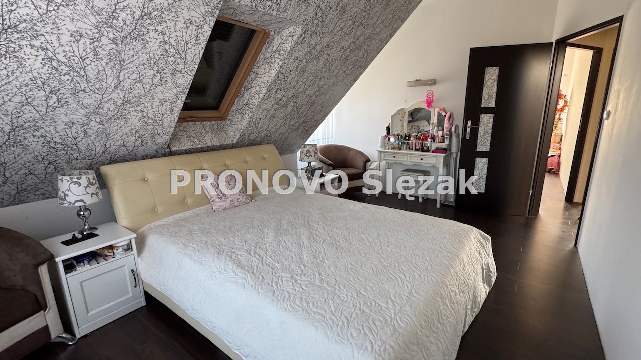 Rodzinny azyl pełen ciepła i komfortu (7)