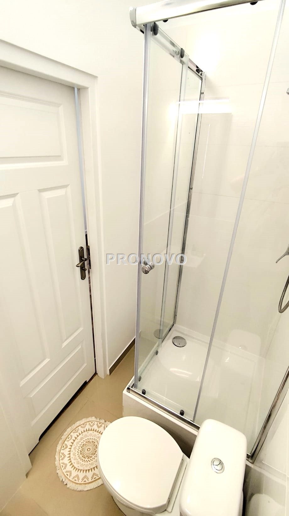 Po generalnym remoncie kawalerka Żydowce (6)