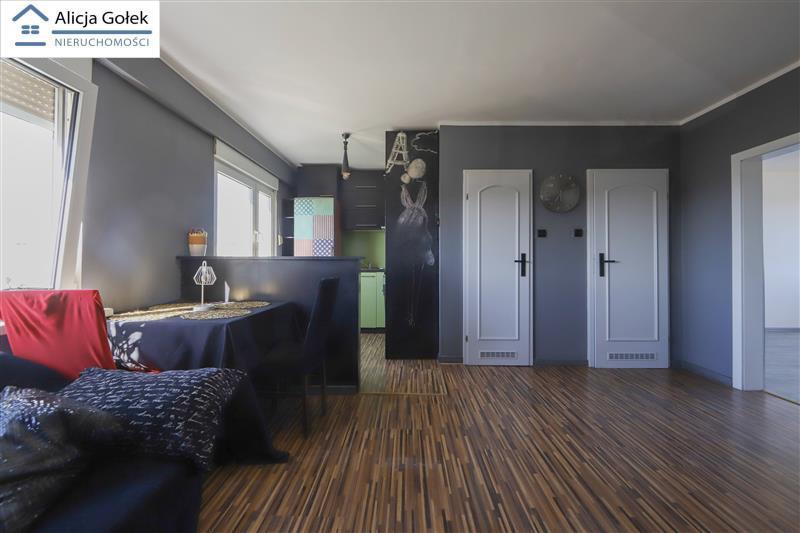 ul.Bukowa, wygodne mieszkanie 3 pokojowe z loggią  (1)