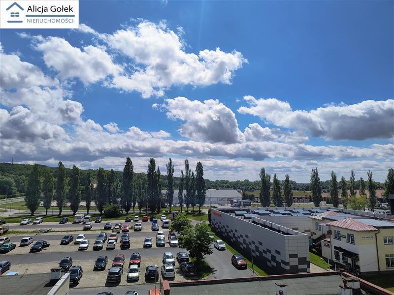 ul.Bukowa, wygodne mieszkanie 3 pokojowe z loggią  (11)