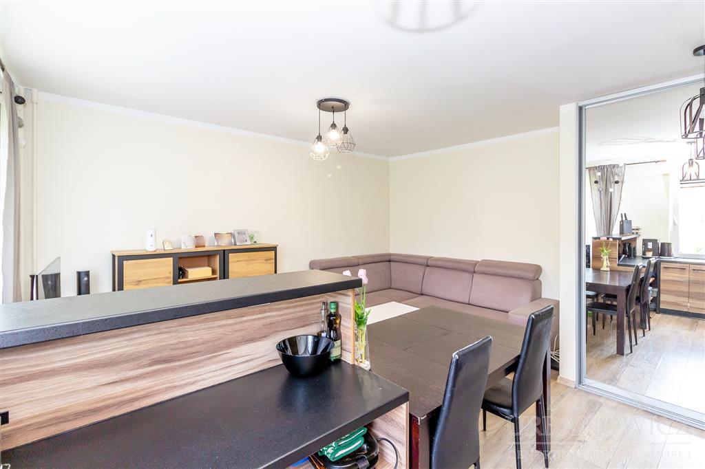 2-pok. mieszkanie na 2 piętrze przy ul. Na Skarpie (3)