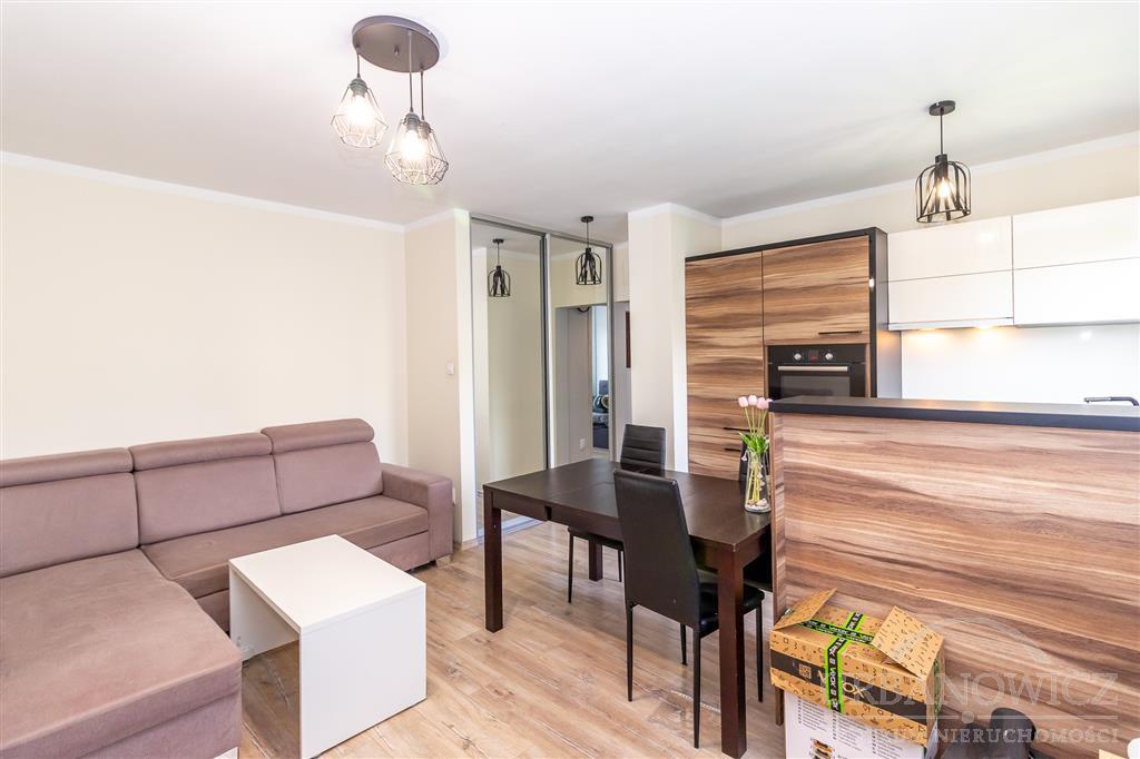 2-pok. mieszkanie na 2 piętrze przy ul. Na Skarpie (4)