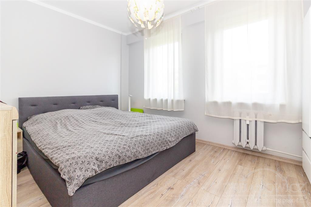 2-pok. mieszkanie na 2 piętrze przy ul. Na Skarpie (6)