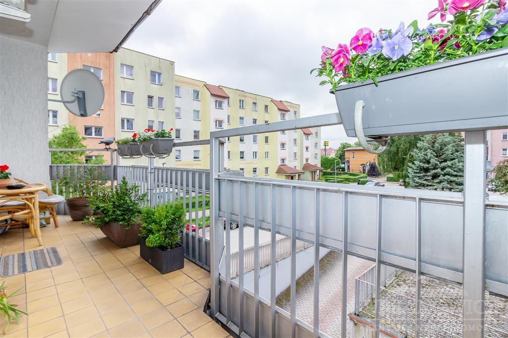 3-pokojowe mieszkanie z loggią w otoczeniu zieleni (3)