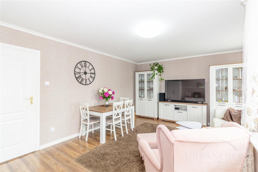 3-pokojowe mieszkanie z loggią w otoczeniu zieleni (6)