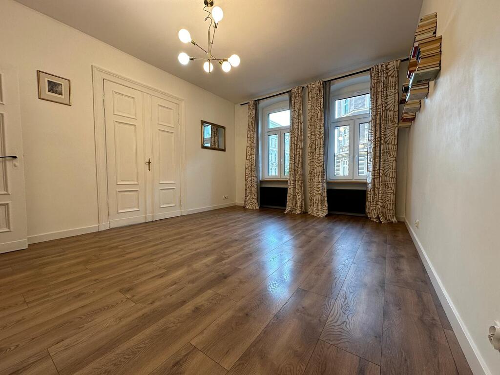 Centrum, mieszkanie 3 pokojowe, wysoki standard. (2)