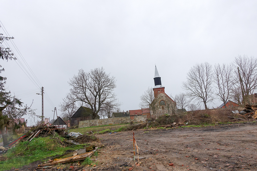 Załęże. Działka 150 m od Jeziora Sitno 135.000 zł (17)