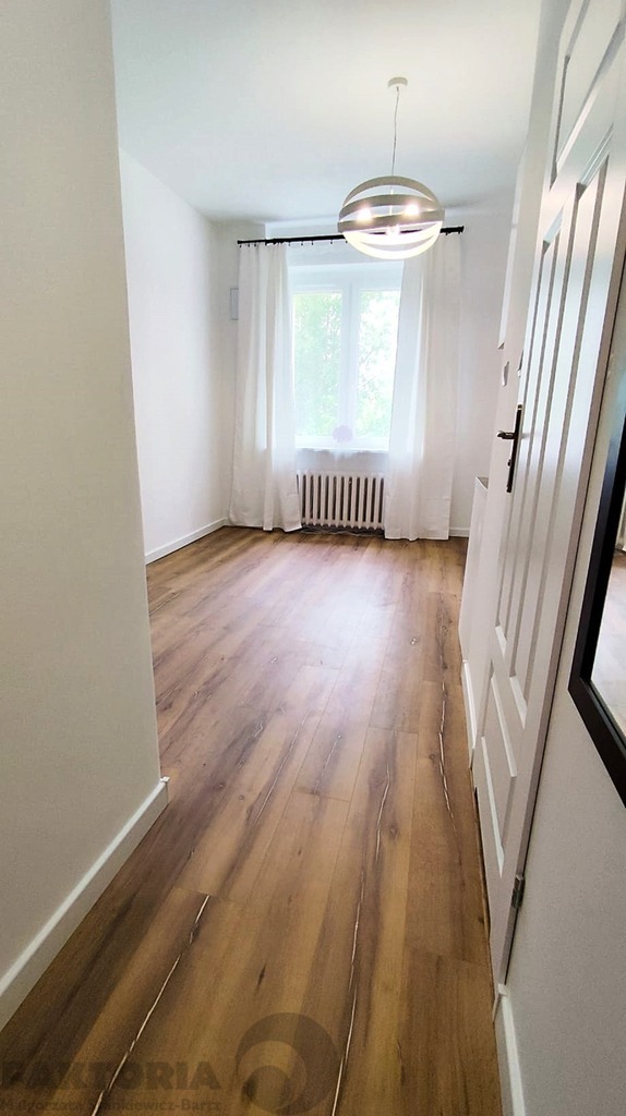 Kawalerka Podjuchy 189 tys. (3)