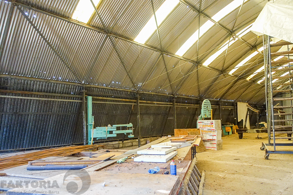 Hala 570 m2, działka 7129 m2, dostęp do wody (2)