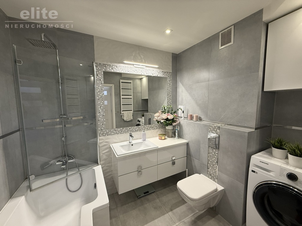 Śródmieście duże 2 pok. z balkonem+piwnica (7)