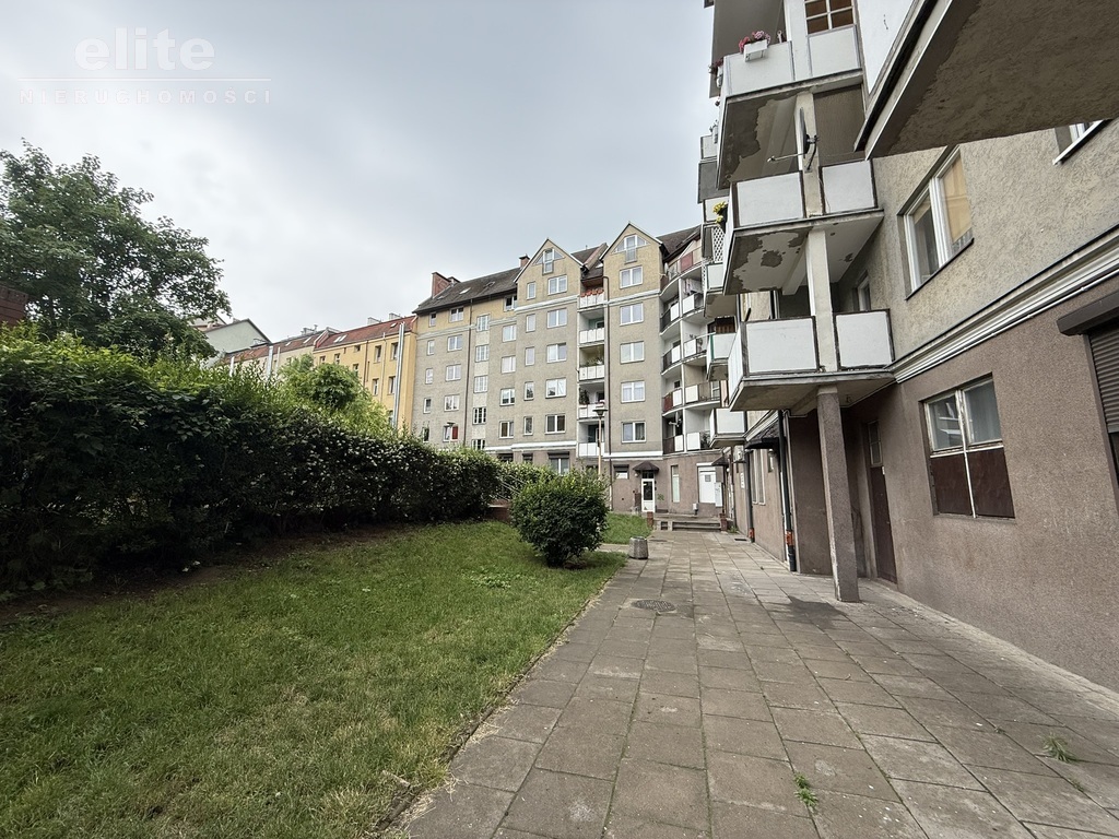 Śródmieście duże 2 pok. z balkonem+piwnica (13)