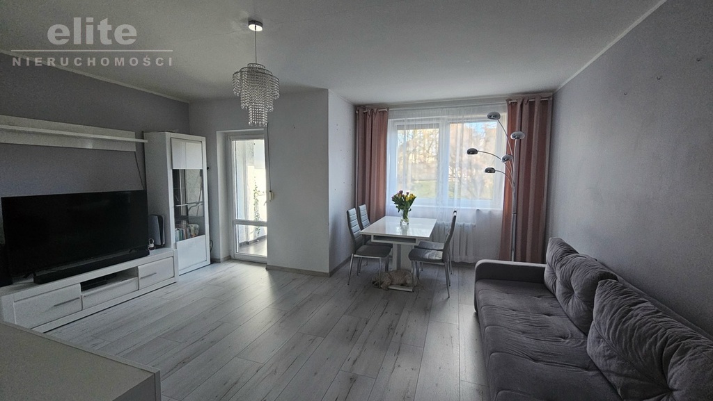 Śródmieście duże 2 pok. z balkonem+piwnica (3)