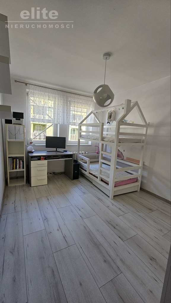 Śródmieście duże 2 pok. z balkonem+piwnica (10)