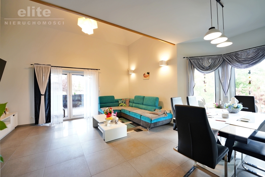 Stara Rudnica na sprzedaż dom 300m2 +dom gościnny (5)