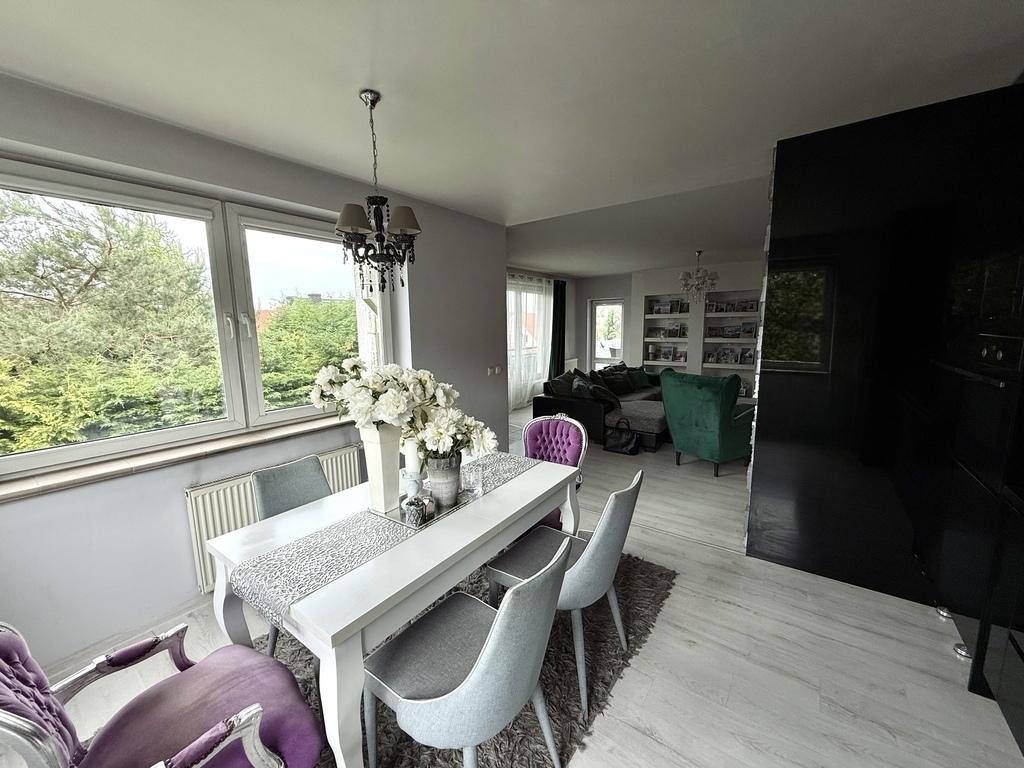 Dwupoziomowy apartament z 3 tarasami w Mierzynie (5)