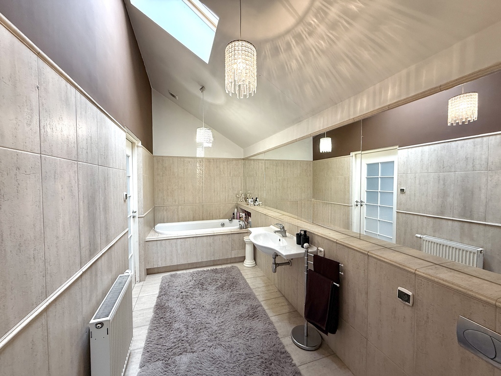 Dwupoziomowy apartament z 3 tarasami w Mierzynie (21)