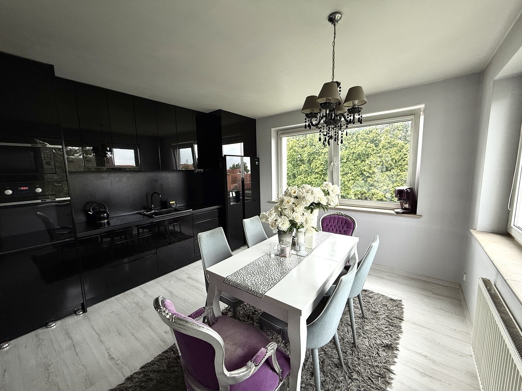 Dwupoziomowy apartament z 3 tarasami w Mierzynie (3)