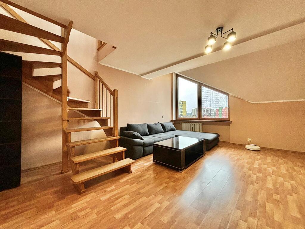 PRZESTRONNE MIESZKANIE DWUPOZIOMOWE, 104 m2 (5)