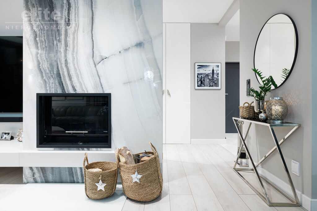 Śliczny wolnostojący dom na sprzedaż 5 pokojowy (12)