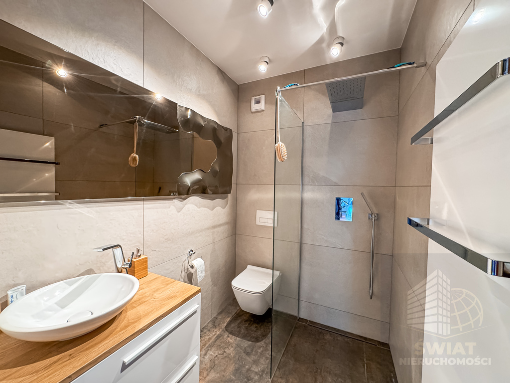 Luksusowy apartament z tarasem i SPA – Dziwnów (8)