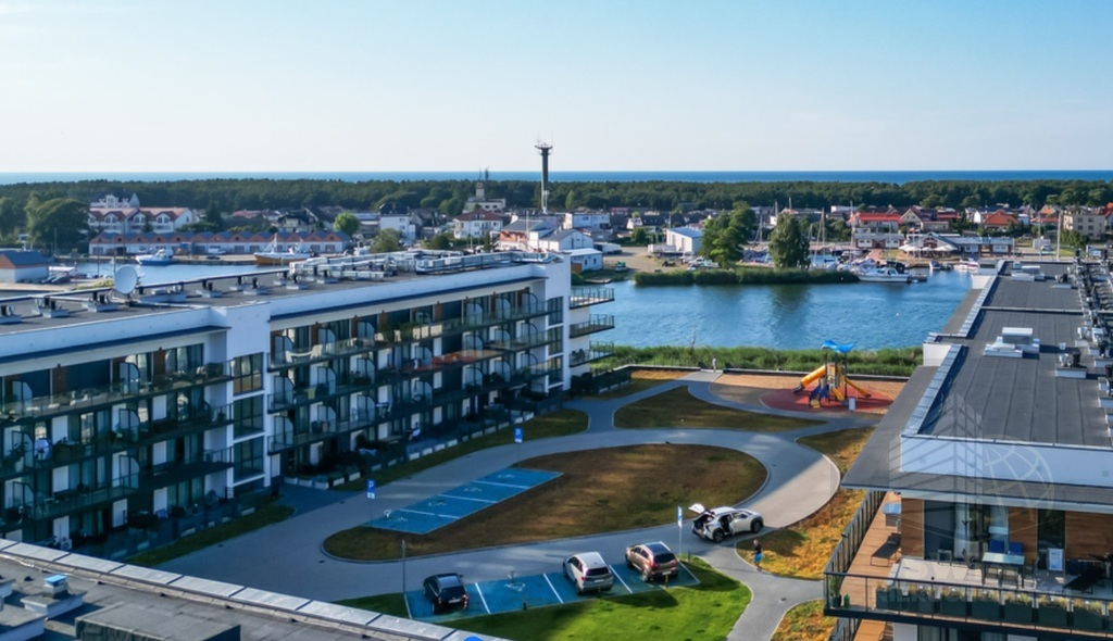 Luksusowy apartament z tarasem i SPA – Dziwnów (2)