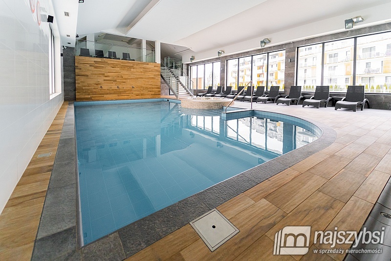 KOŁOBRZEG- ATRAKCYJNY APARTAMENT NAD MORZEM (15)