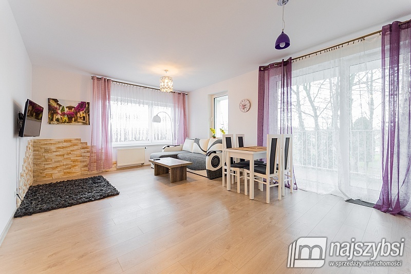 KOŁOBRZEG- ATRAKCYJNY APARTAMENT NAD MORZEM (6)