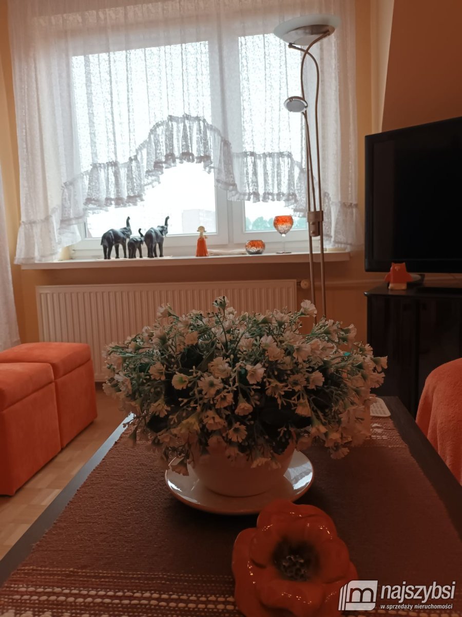 Kołobrzeg - dwupoziomowe mieszkanie w dobrej cenie (11)