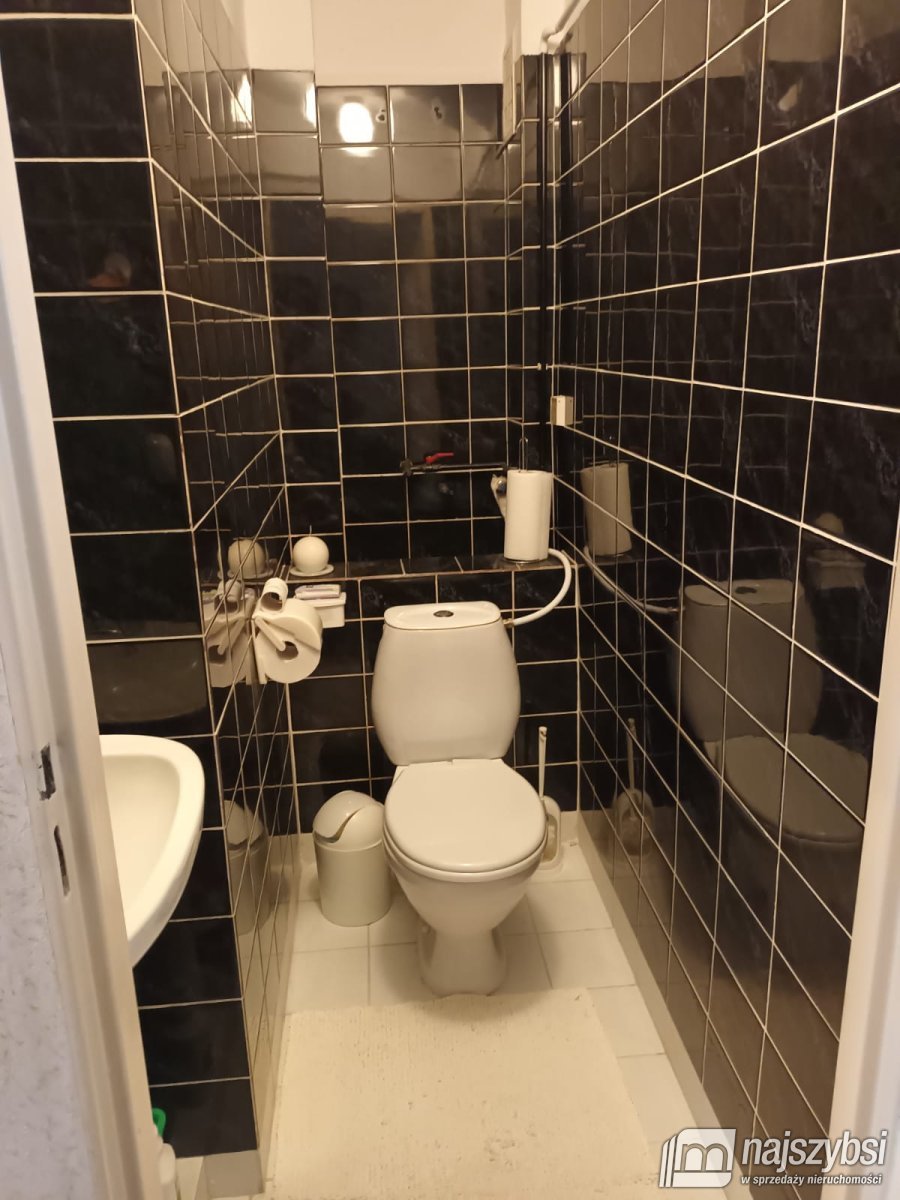 Kołobrzeg - dwupoziomowe mieszkanie w dobrej cenie (19)