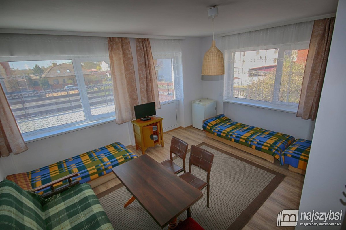 Międzywodzie- duży pensjonat z potencjałem  (8)