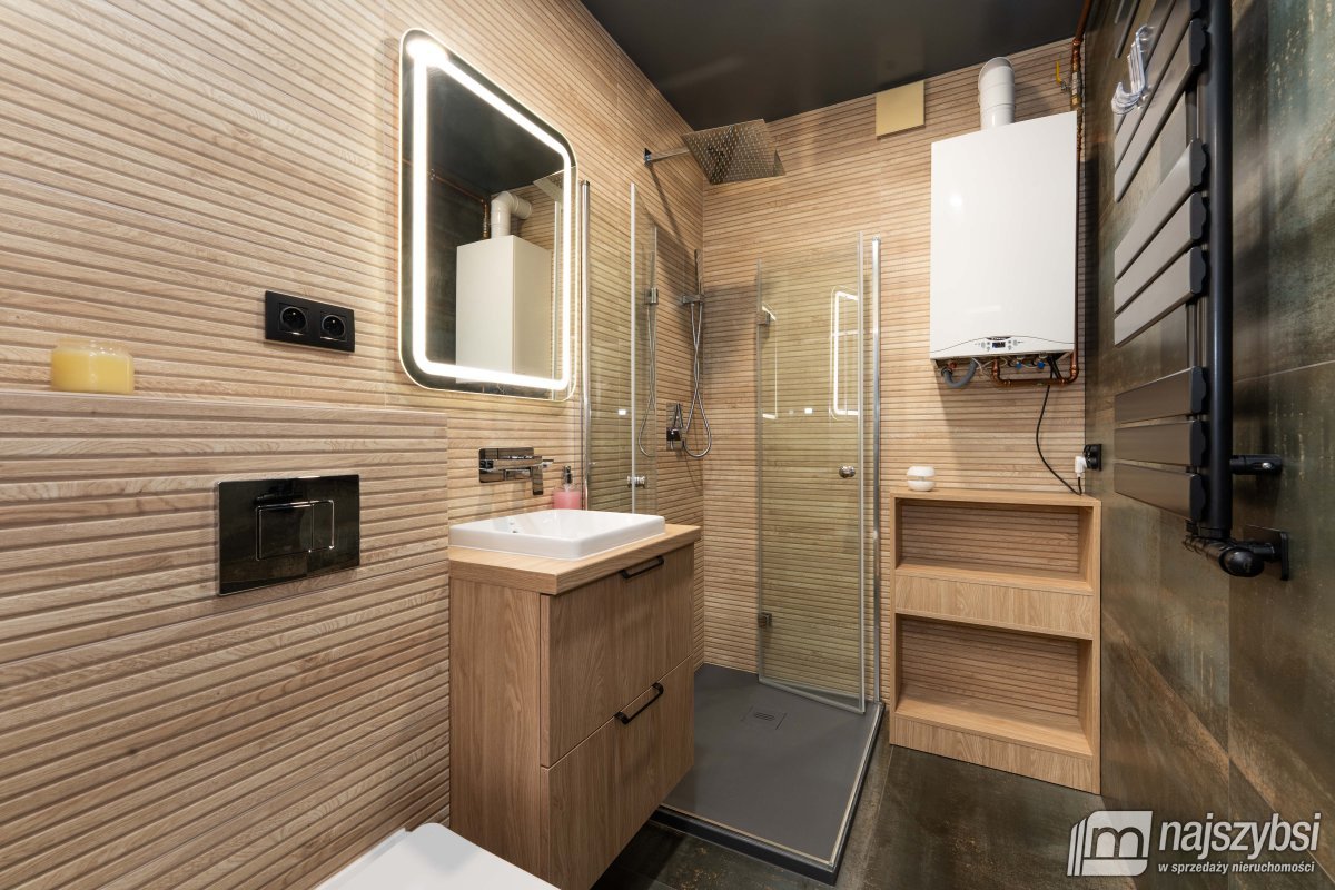 Darłowo- apartament z systemem  Smart Home+ parkin (10)