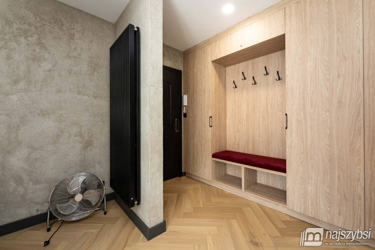 Darłowo- apartament z systemem  Smart Home+ parkin (8)