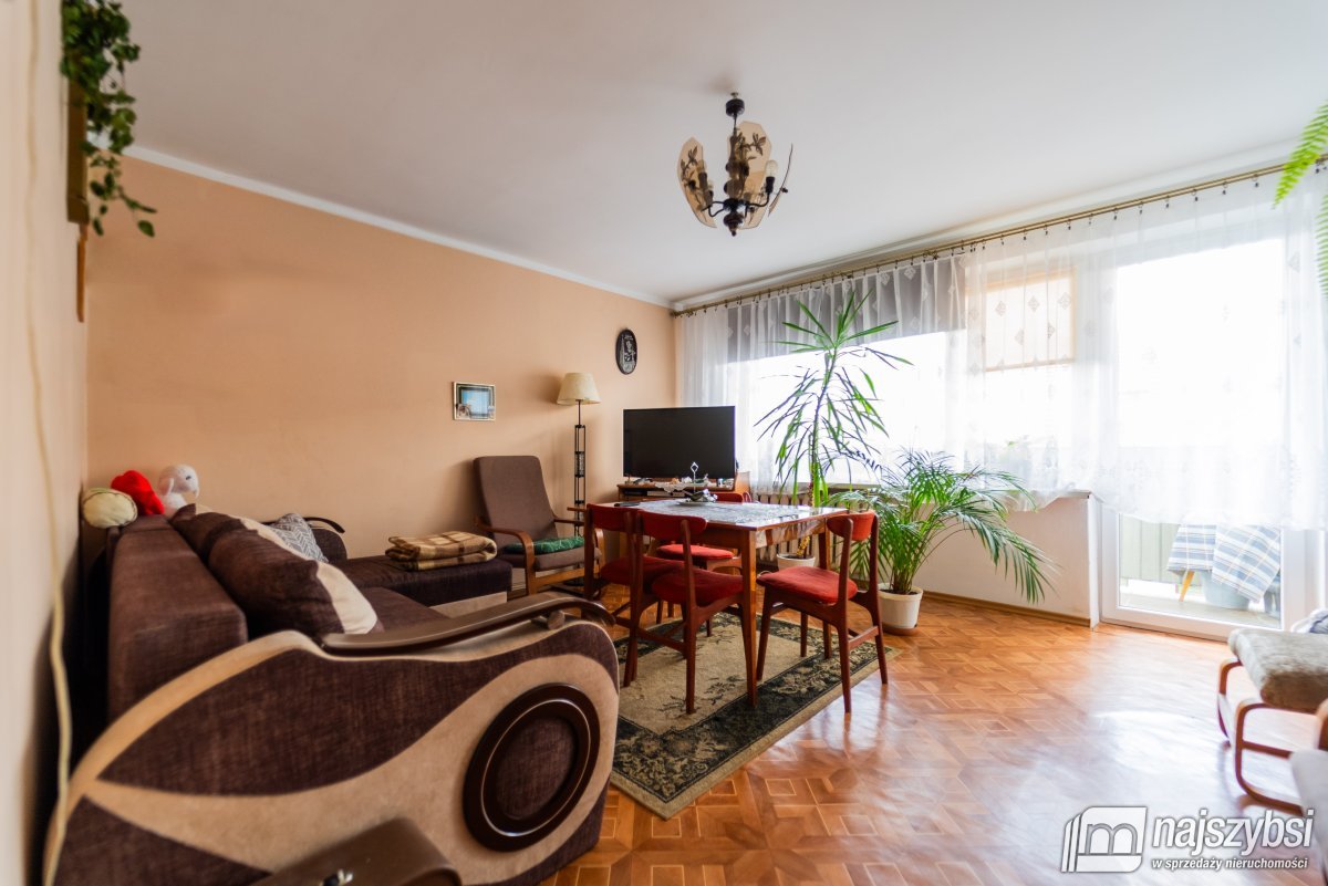 Dobra - mieszkanie 3-pokojowe 62,62m2 z balkonem  (7)