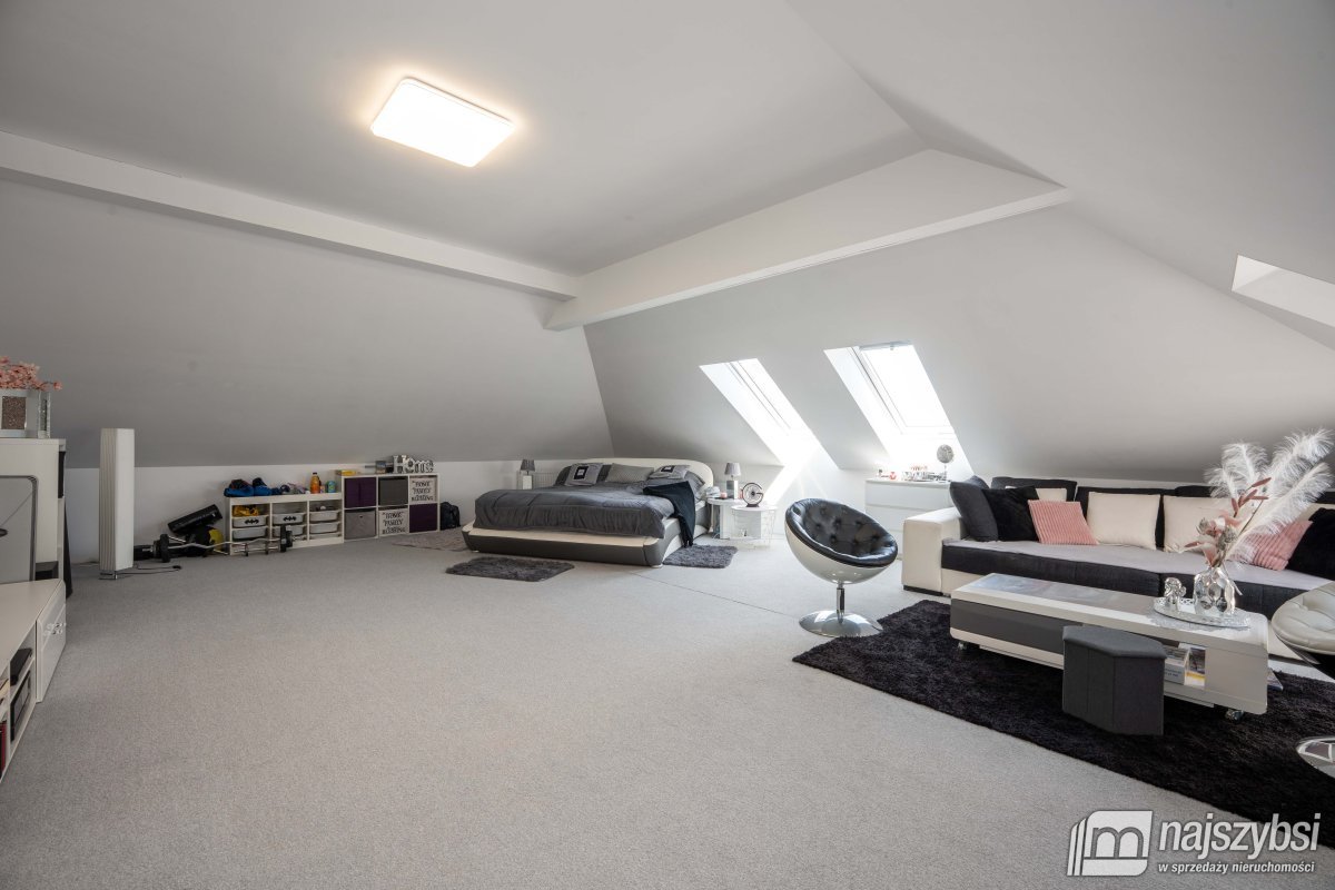 Sierosław- piękny dom z widokiem na rzekę (14)