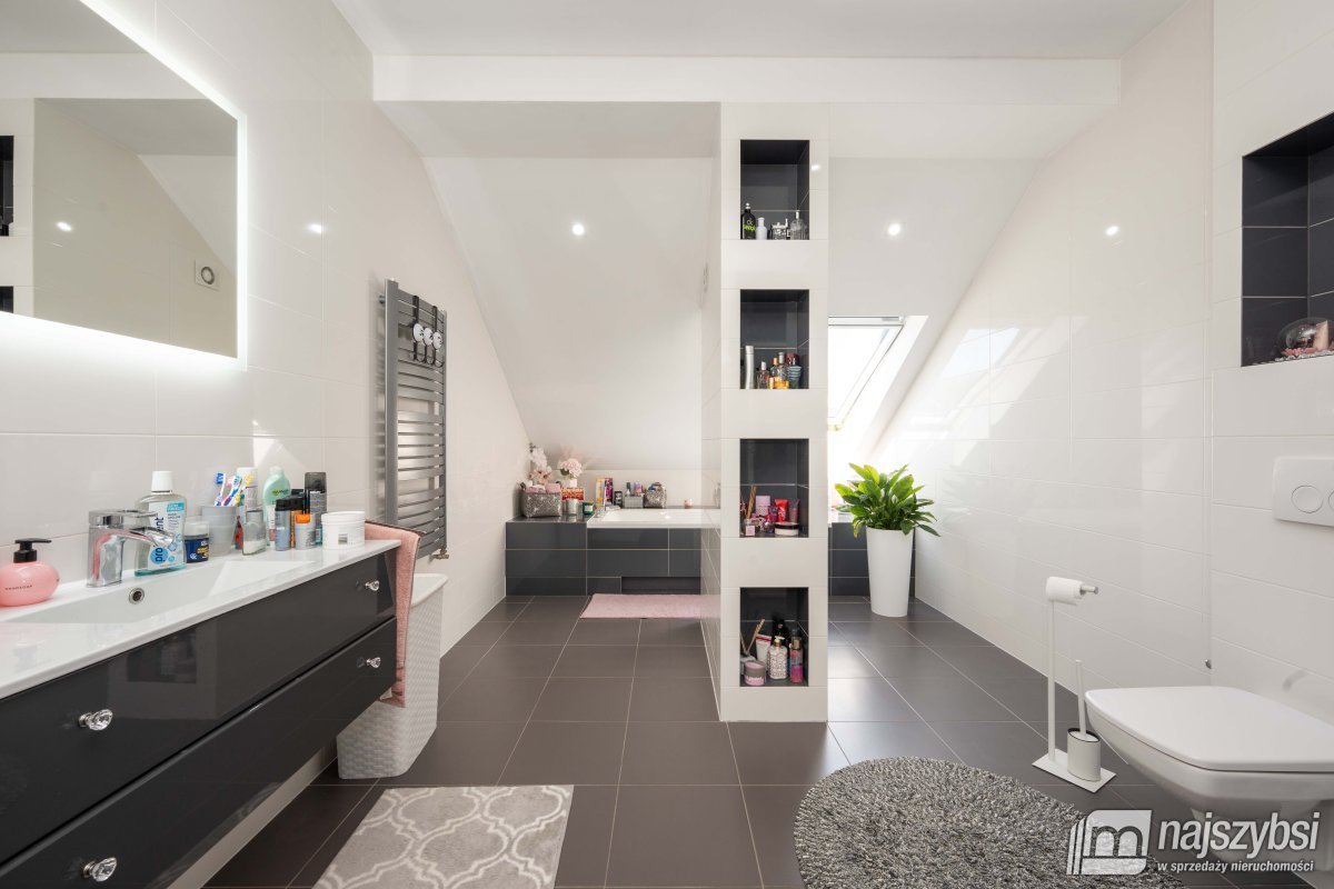 Sierosław- piękny dom z widokiem na rzekę (17)