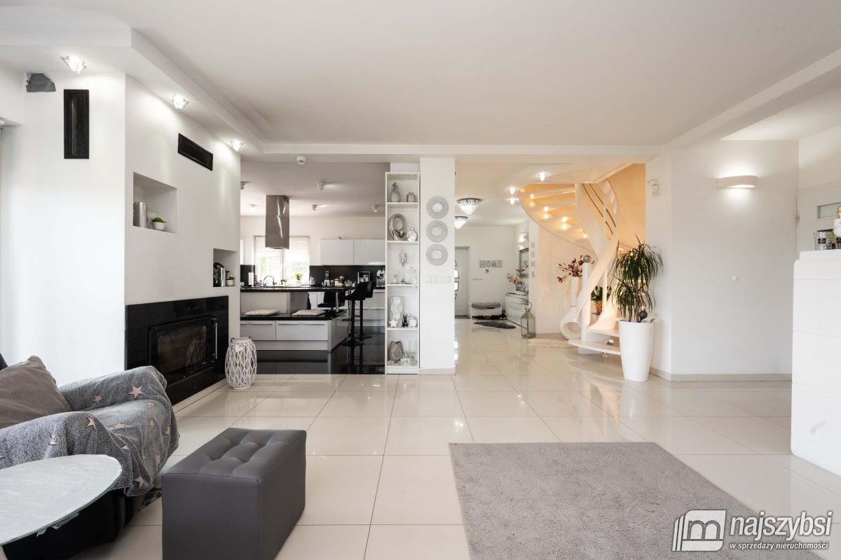 Sierosław- piękny dom z widokiem na rzekę (5)