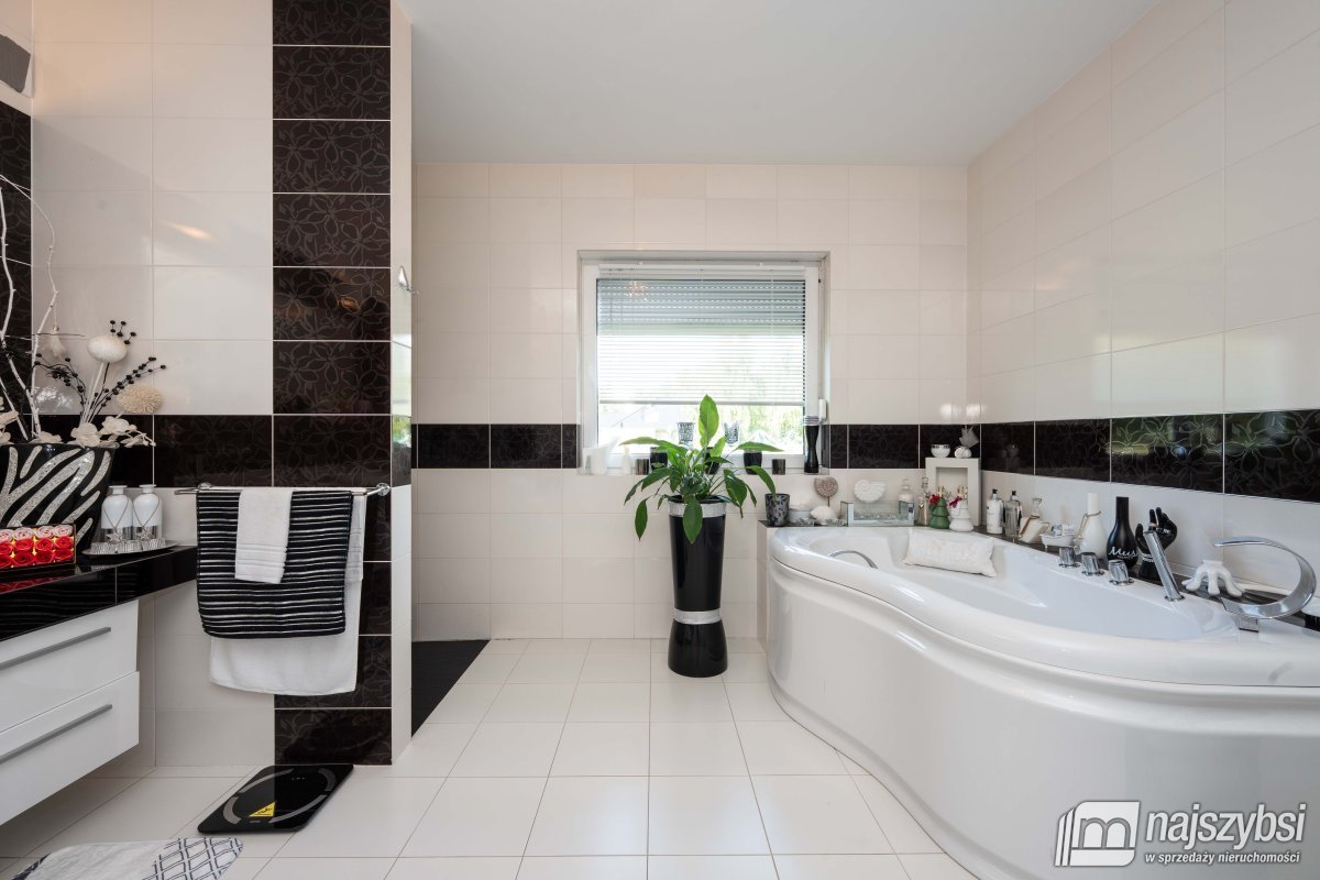 Sierosław- piękny dom z widokiem na rzekę (7)