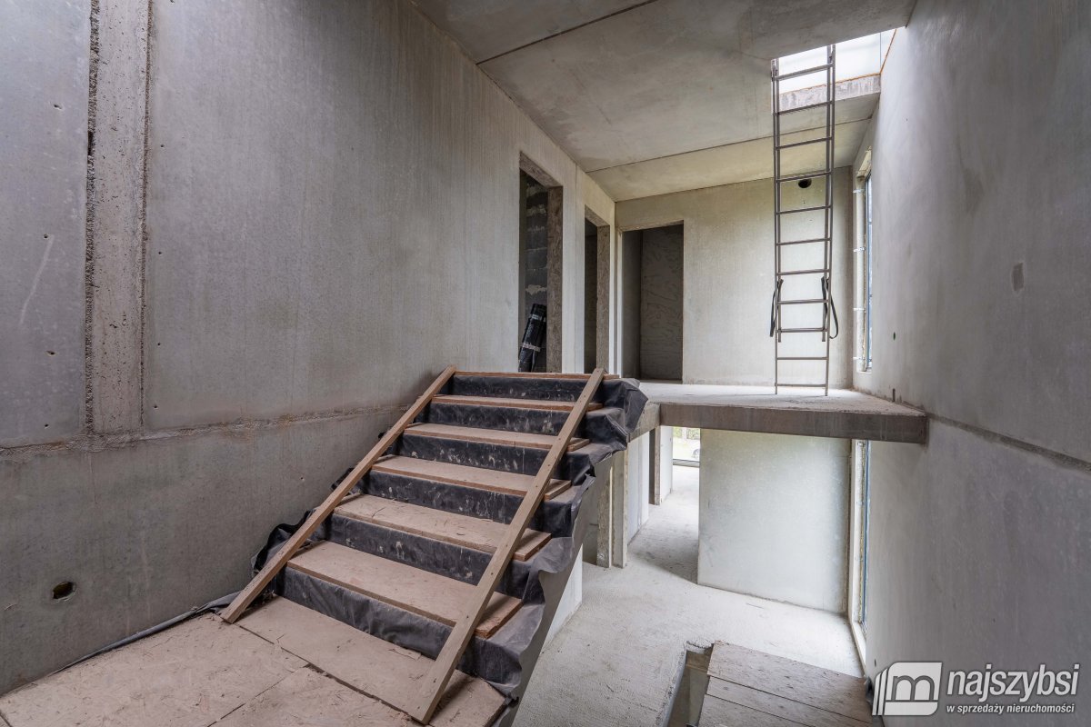 Pustkowo - Obiekt Turystyczny 557m2 (25)