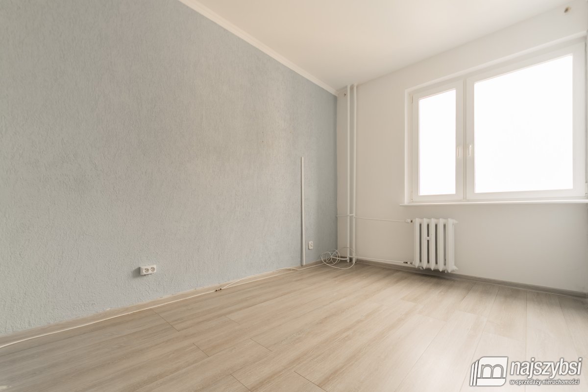 Stargard- centrum 3 pokoje- winda (15)