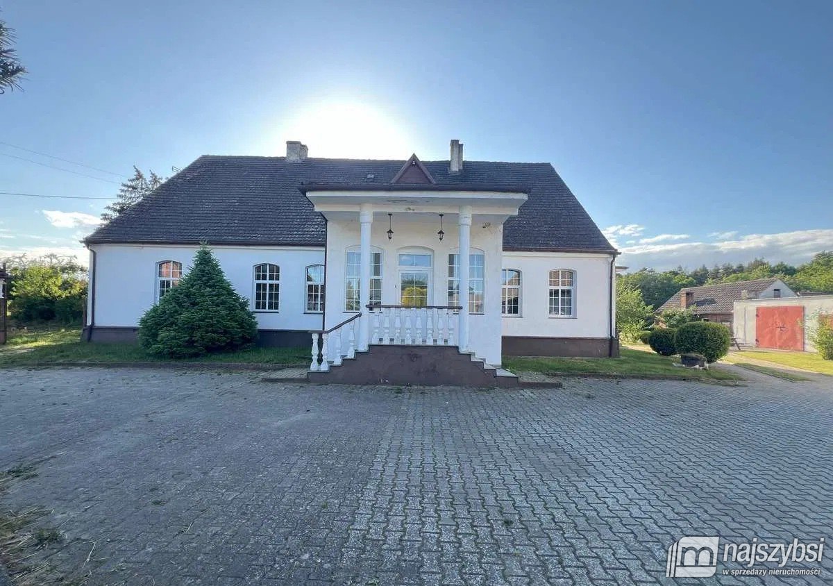 Gryfice okolica - gospodarstwo ze stajnią i 4ha (14)