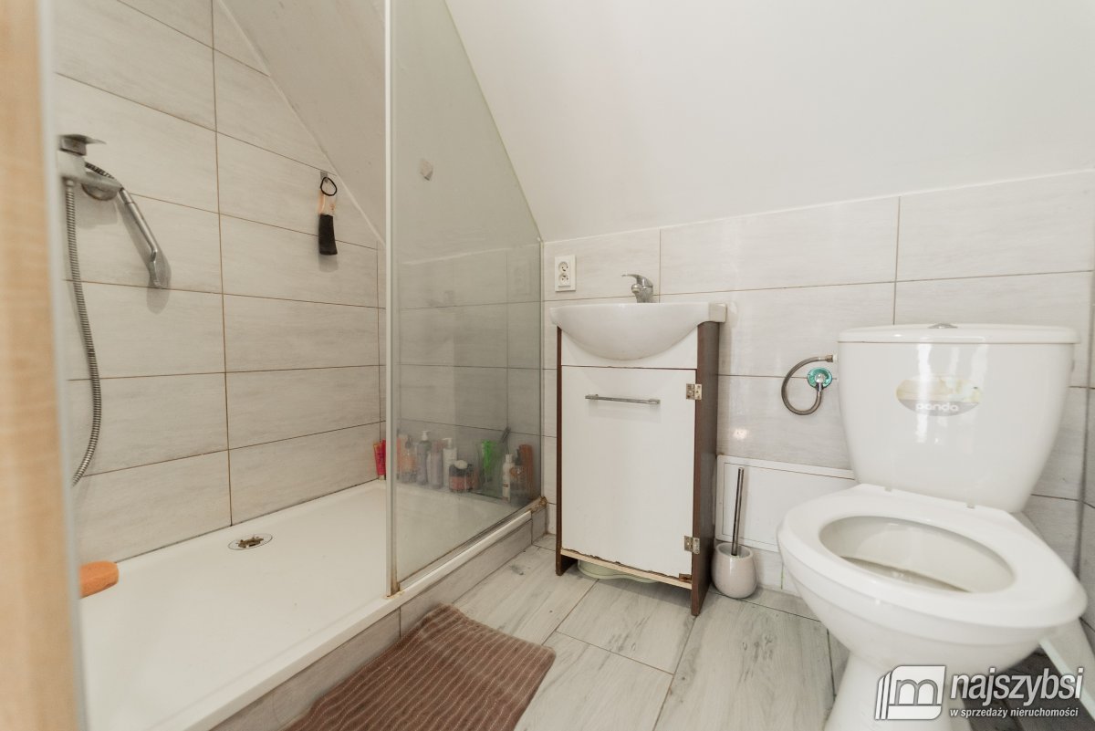 Goleniów- dom z ogromnym potencjałem! (10)