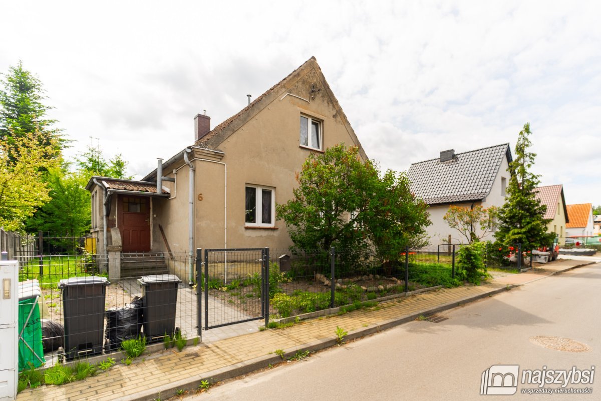 Goleniów- dom z ogromnym potencjałem! (13)