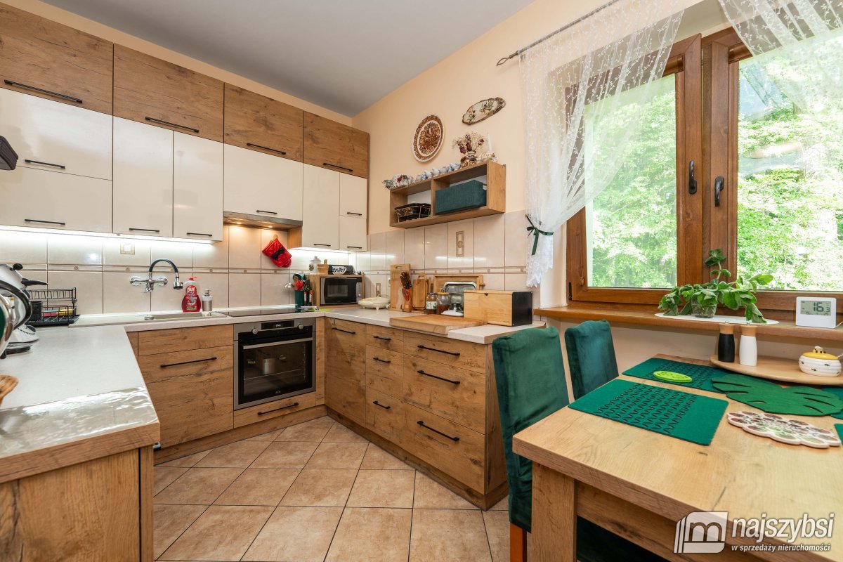 Tursko- Dom 200 m ² + budynek do adaptacji (11)