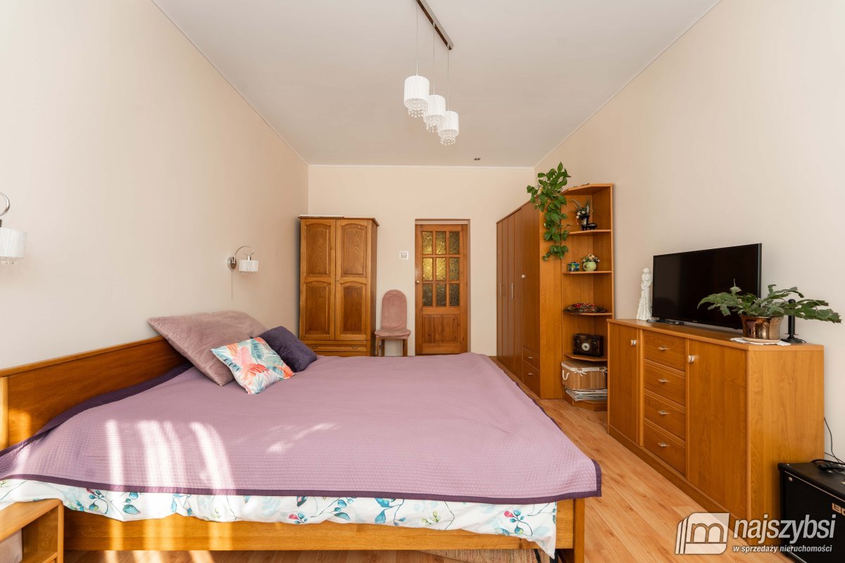 Tursko- Dom 200 m ² + budynek do adaptacji (16)