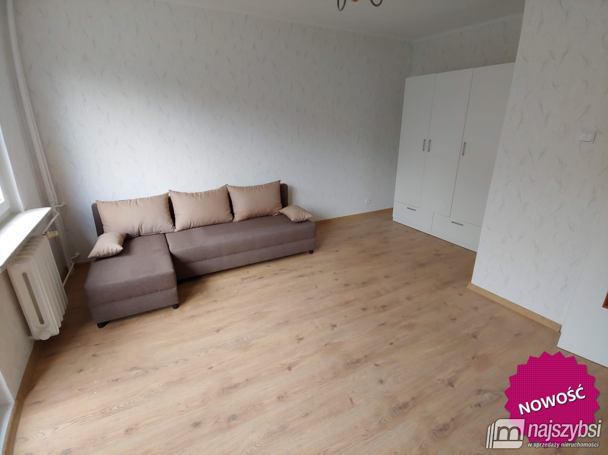 Świnoujście - słoneczna kawalerka w centrum (1)